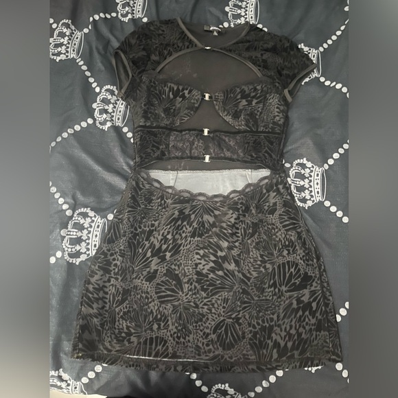 MOVING SALE!!$15!!Velvet Mesh Mini Dress - Picture 3 of 8